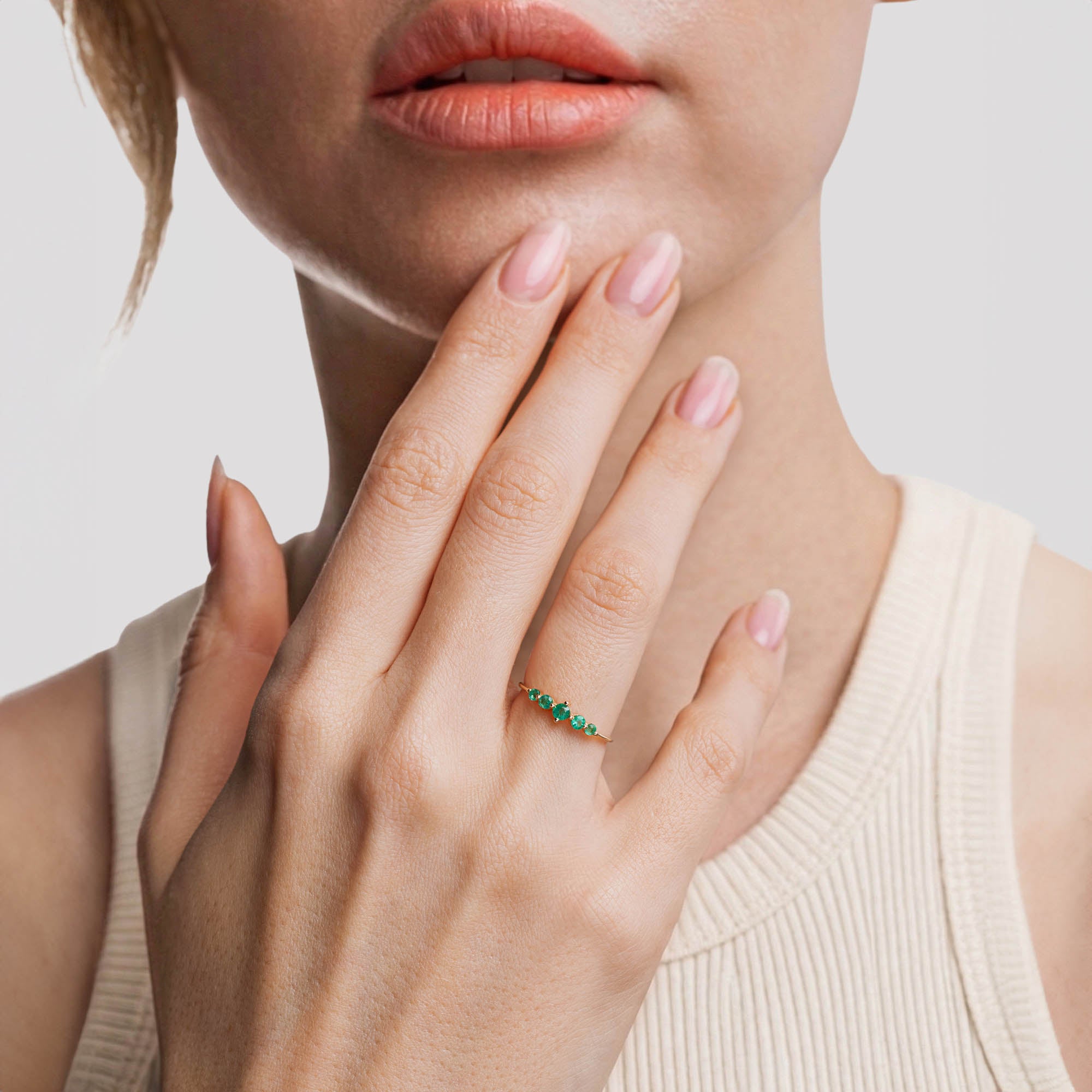 Lyra Zümrüt Yüzük