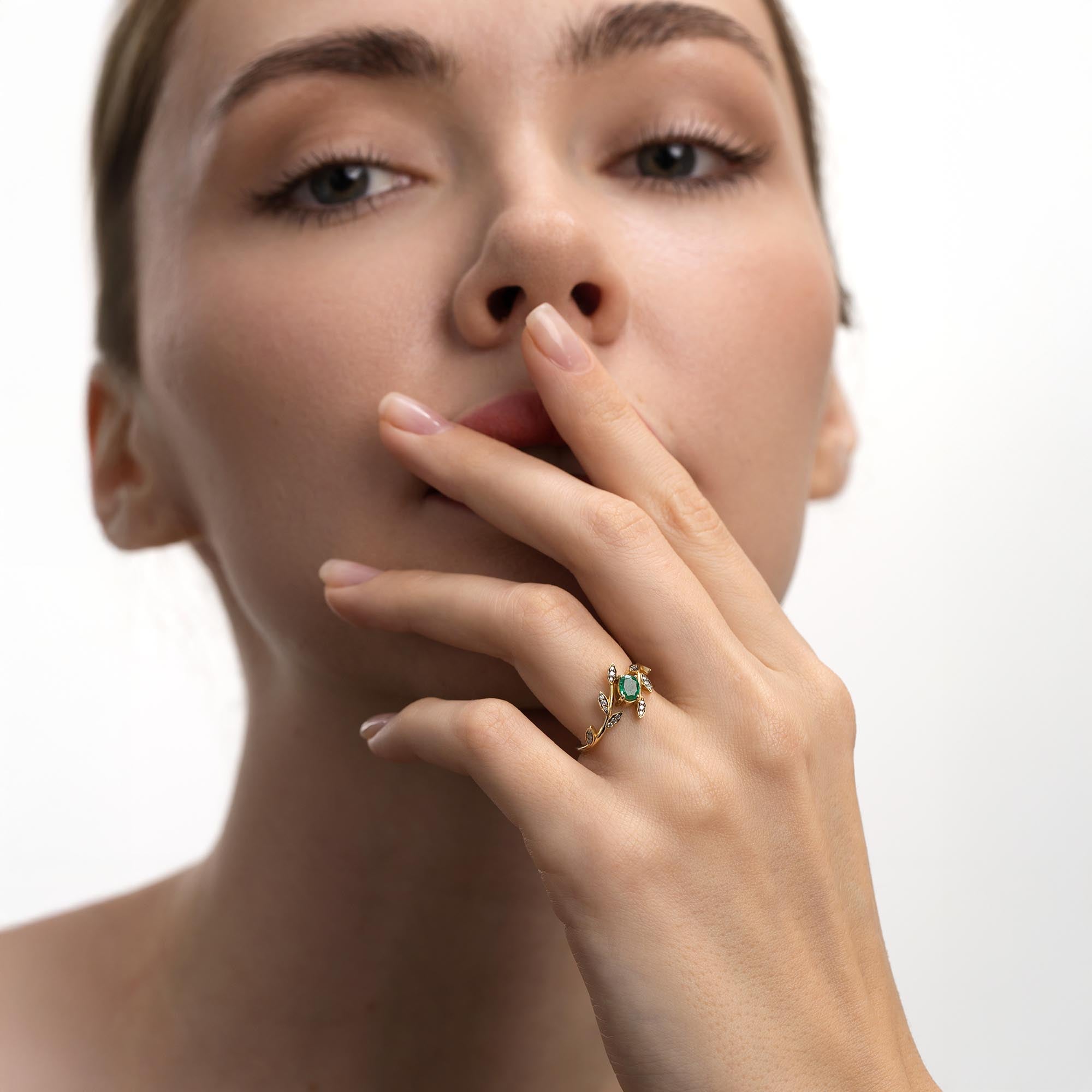 Liana Tektaş Zümrüt Yüzük