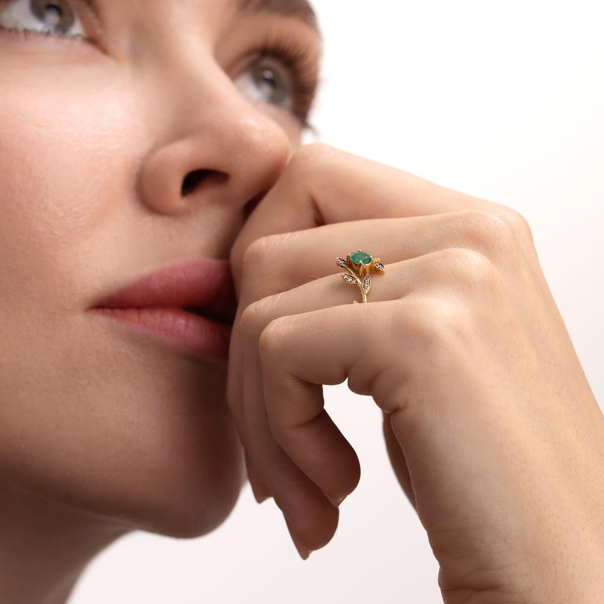 Liana Tektaş Zümrüt Yüzük