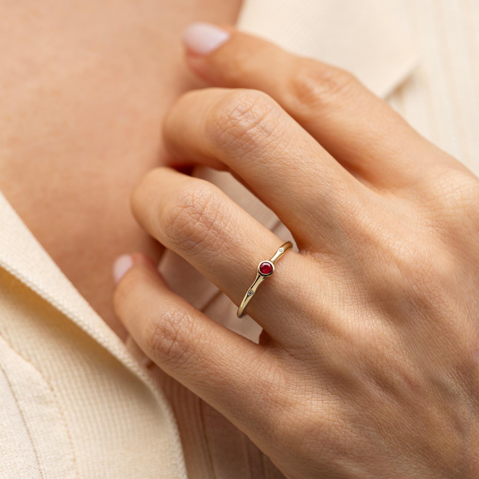 Red Luce Yakut Yüzük