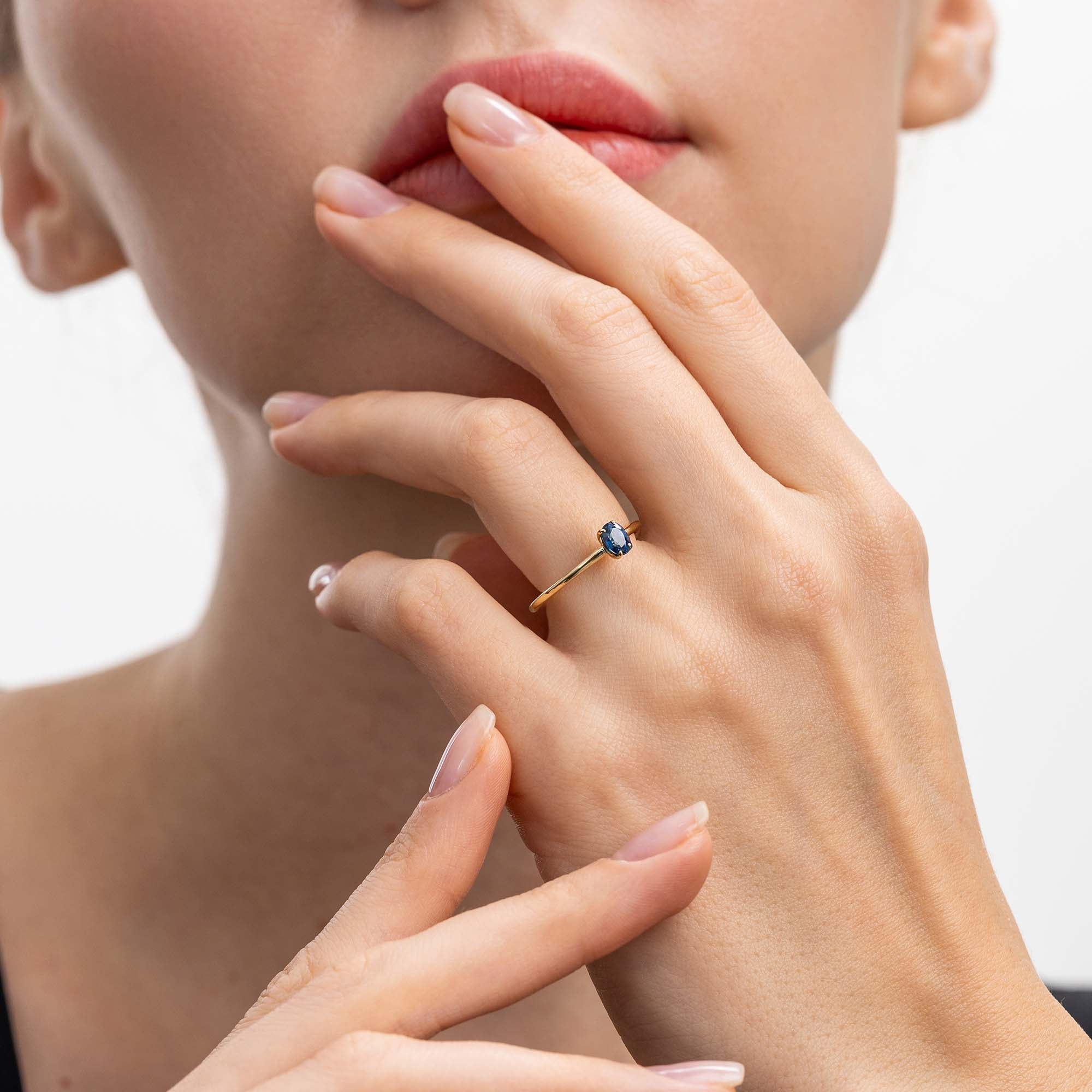 Mare Tektaş Safir Yüzük