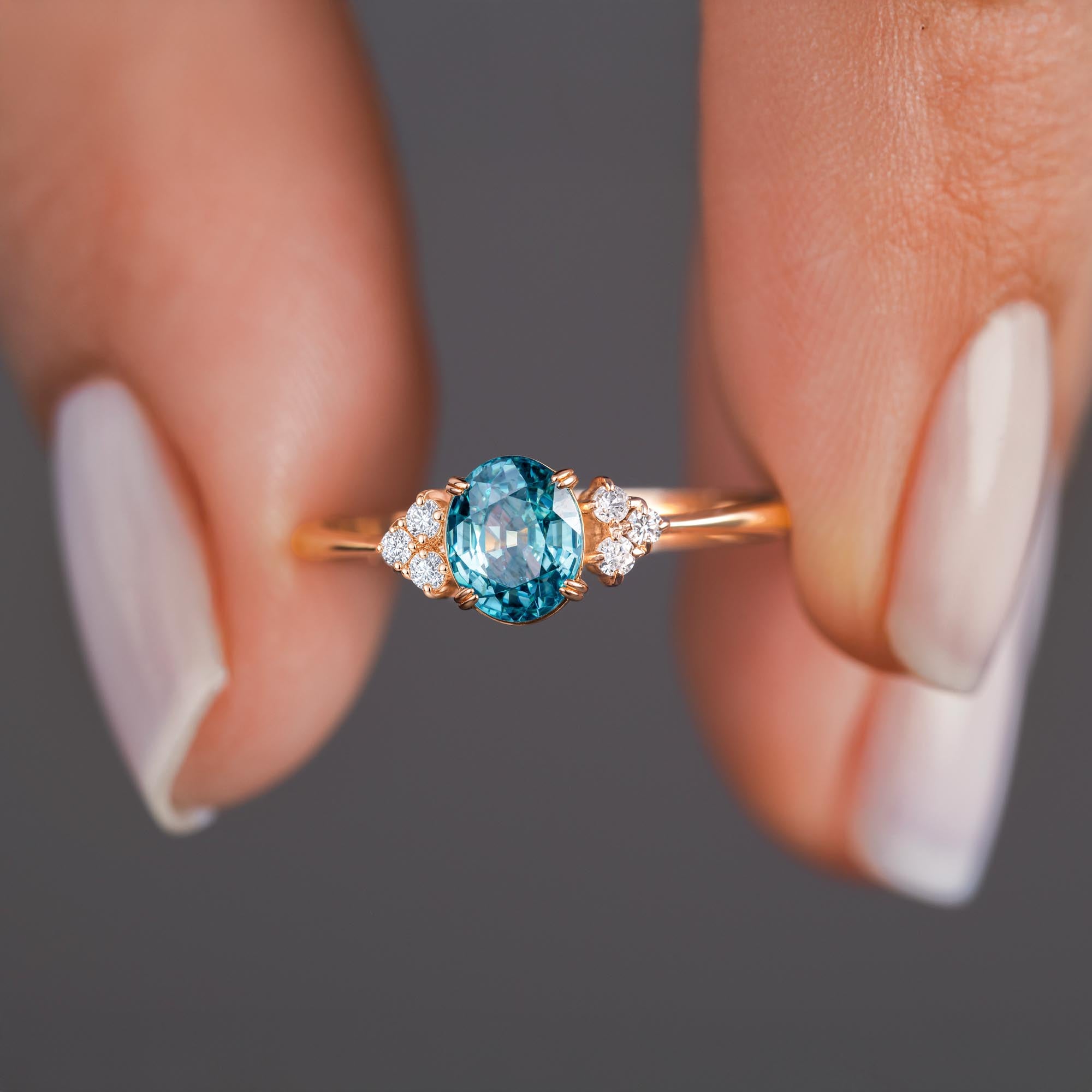 Pırlanta & Royal Blue Topaz Tektaş Vintage Yüzük