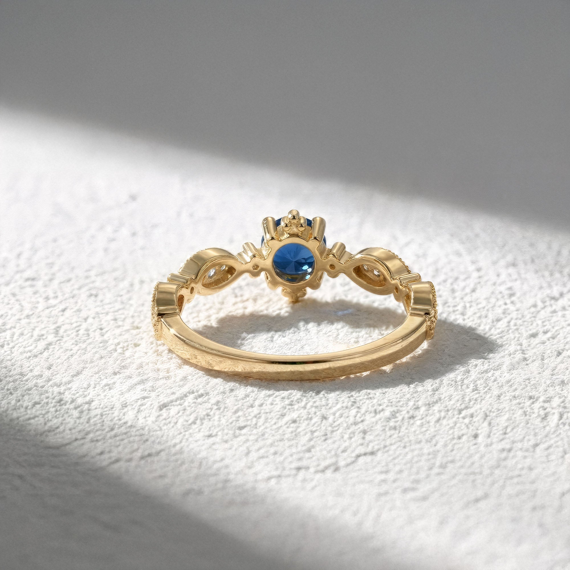 Elora Safir Vintage Yüzük