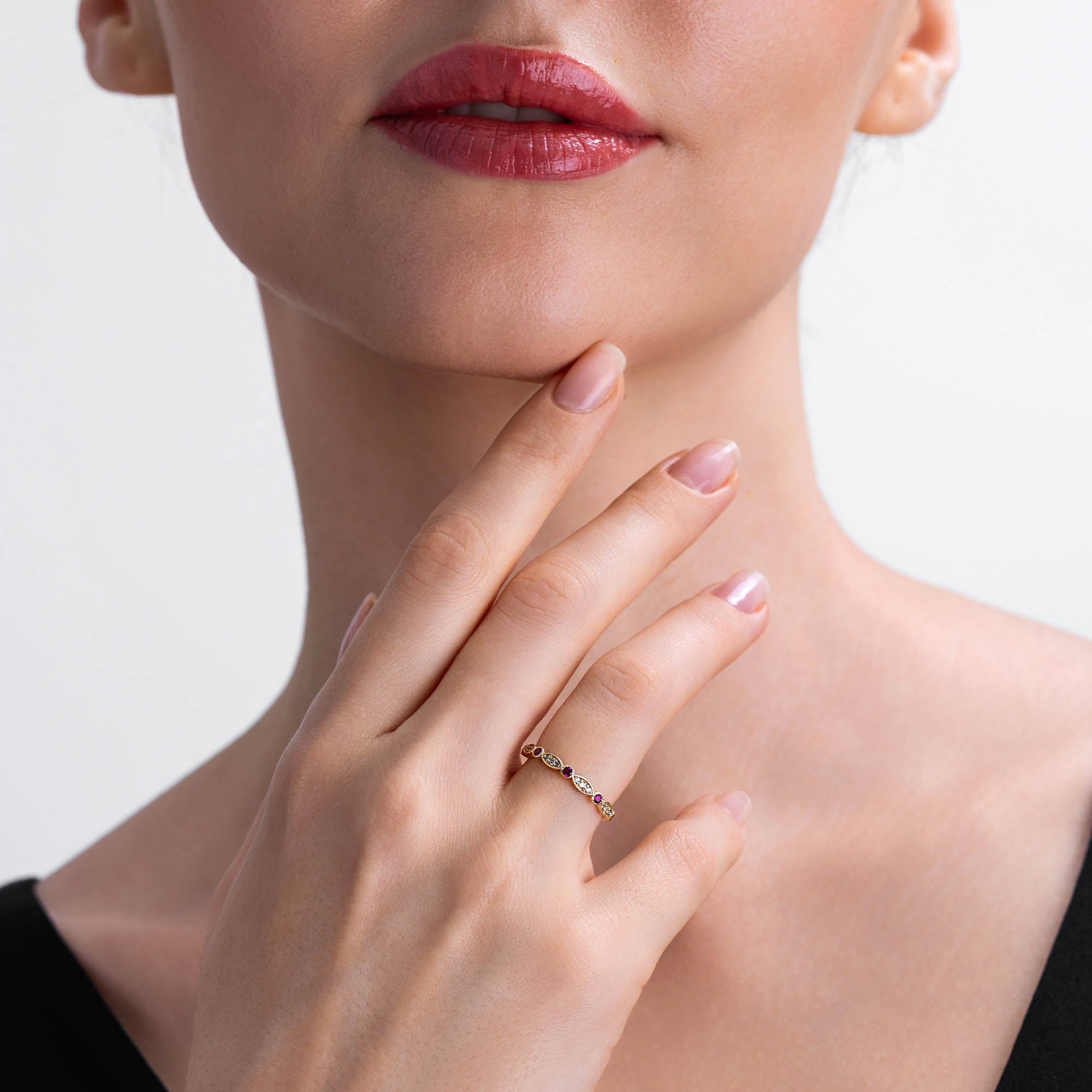 Lily Pırlanta & Yakut Vintage Yüzük