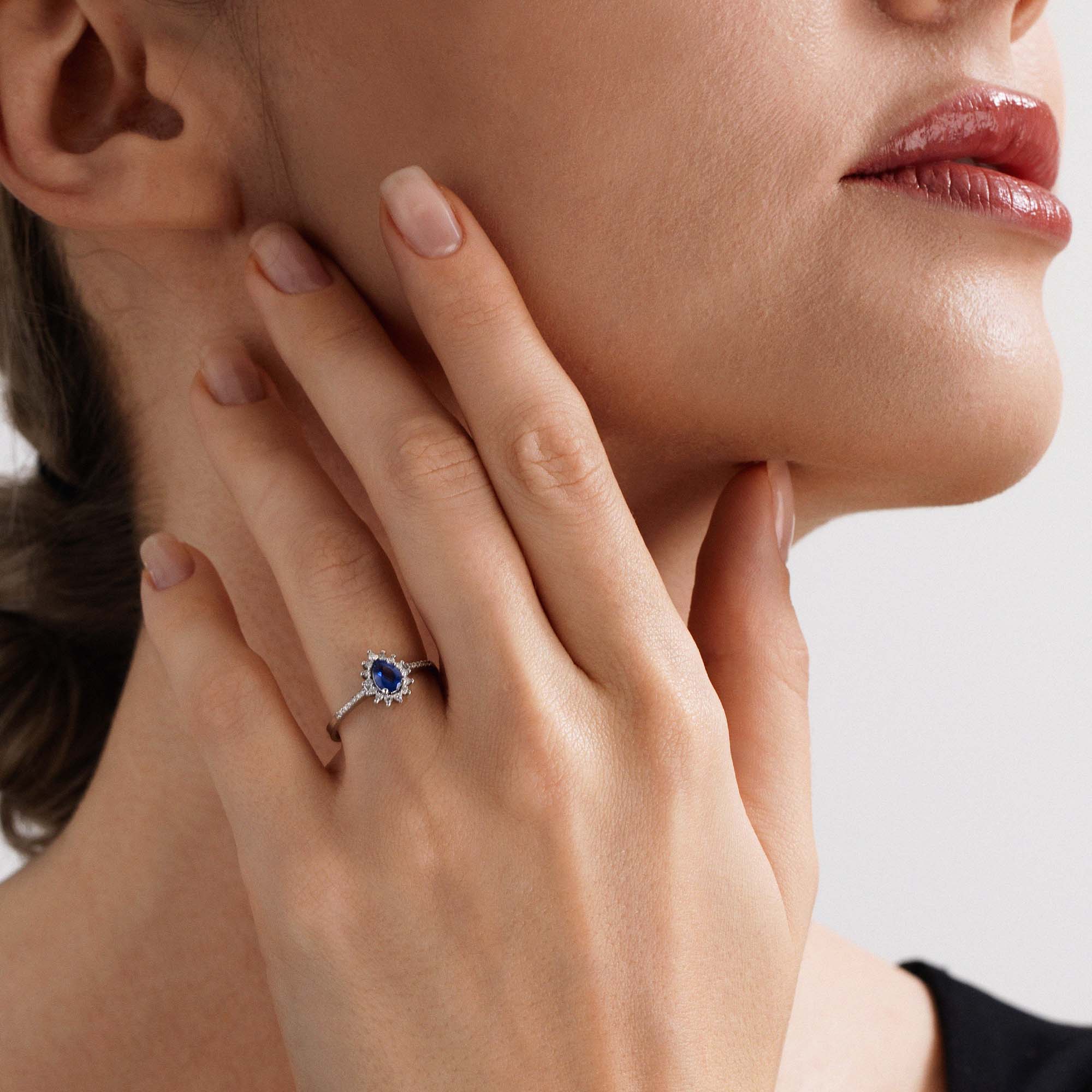 Midnight Pırlantalı Damla Safir Yüzük