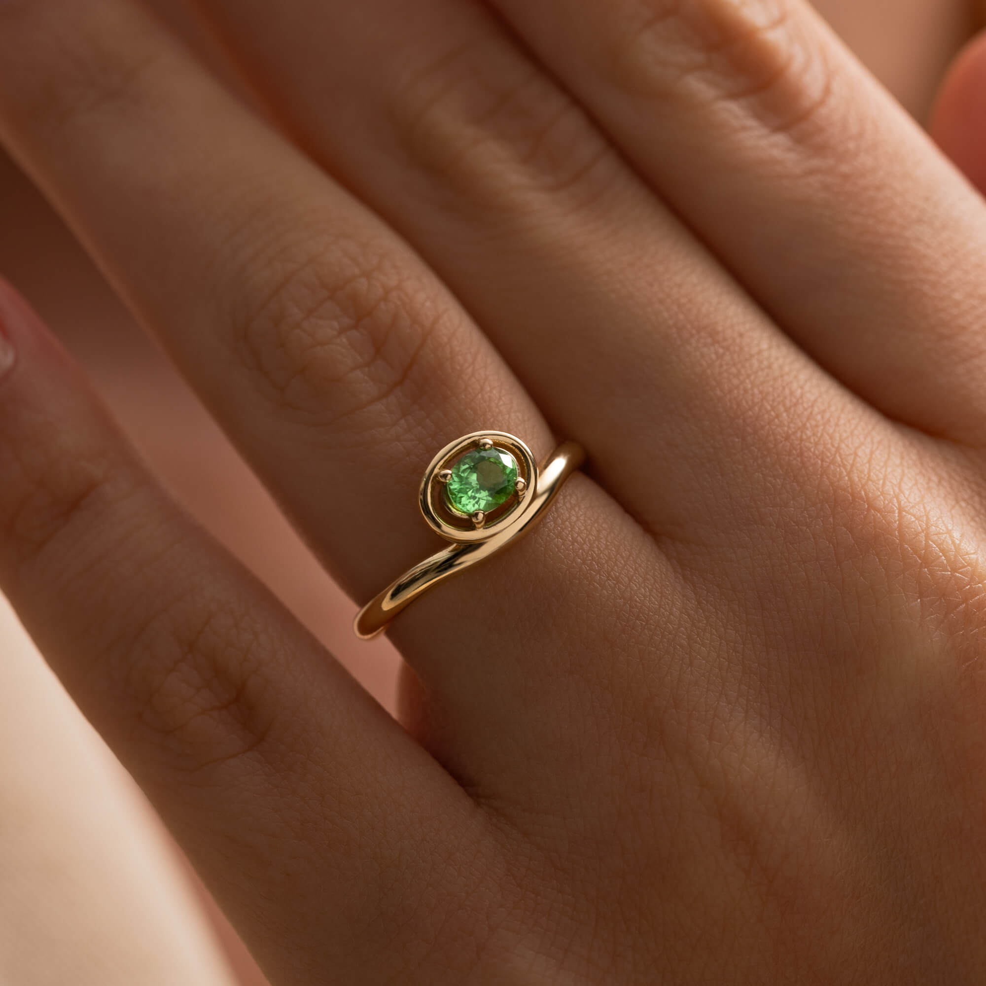 obsidyen taşlı altın yüzük