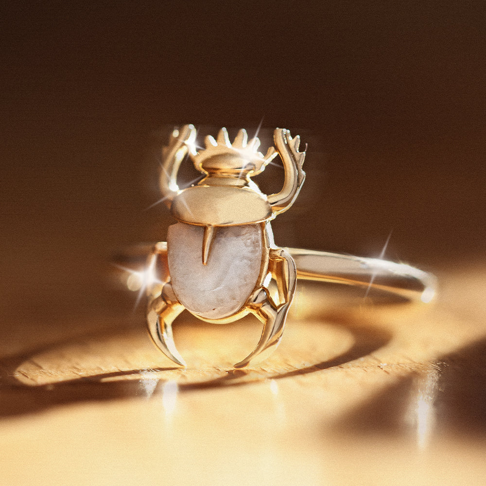 Kutsal Scarab Ay Taşı Yüzük