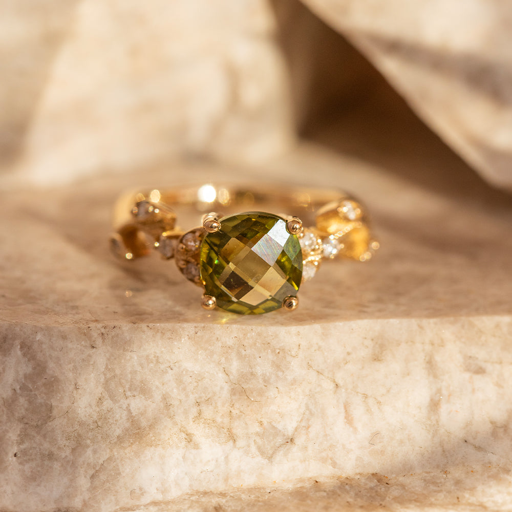 Olive Peridot Yüzük