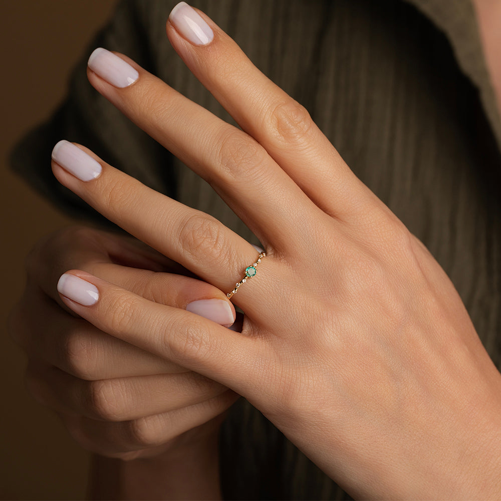 Nira Pırlanta Zümrüt Yüzük