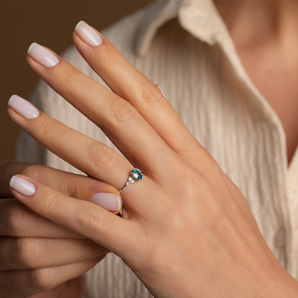 Pırlanta & Royal Blue Topaz Tektaş Vintage Yüzük