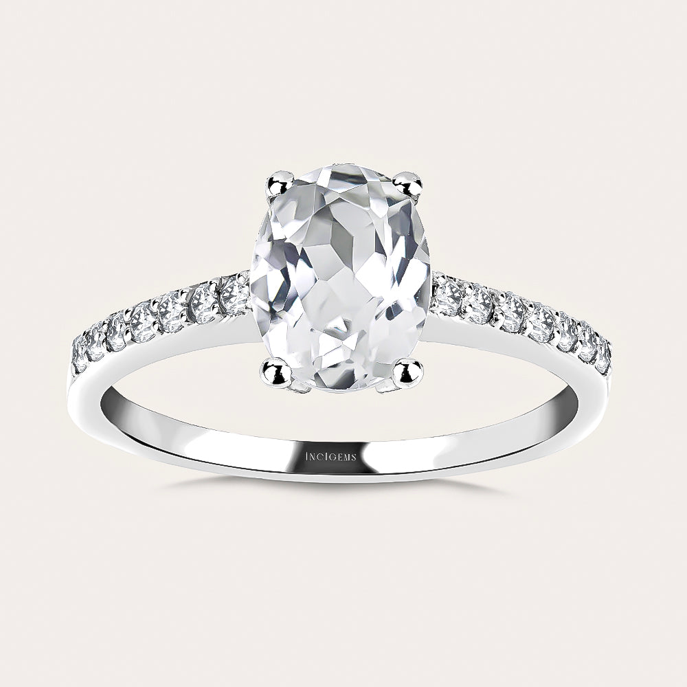 Pırlanta Kenar Taşlı Beyaz Topaz Tektaş Yüzük