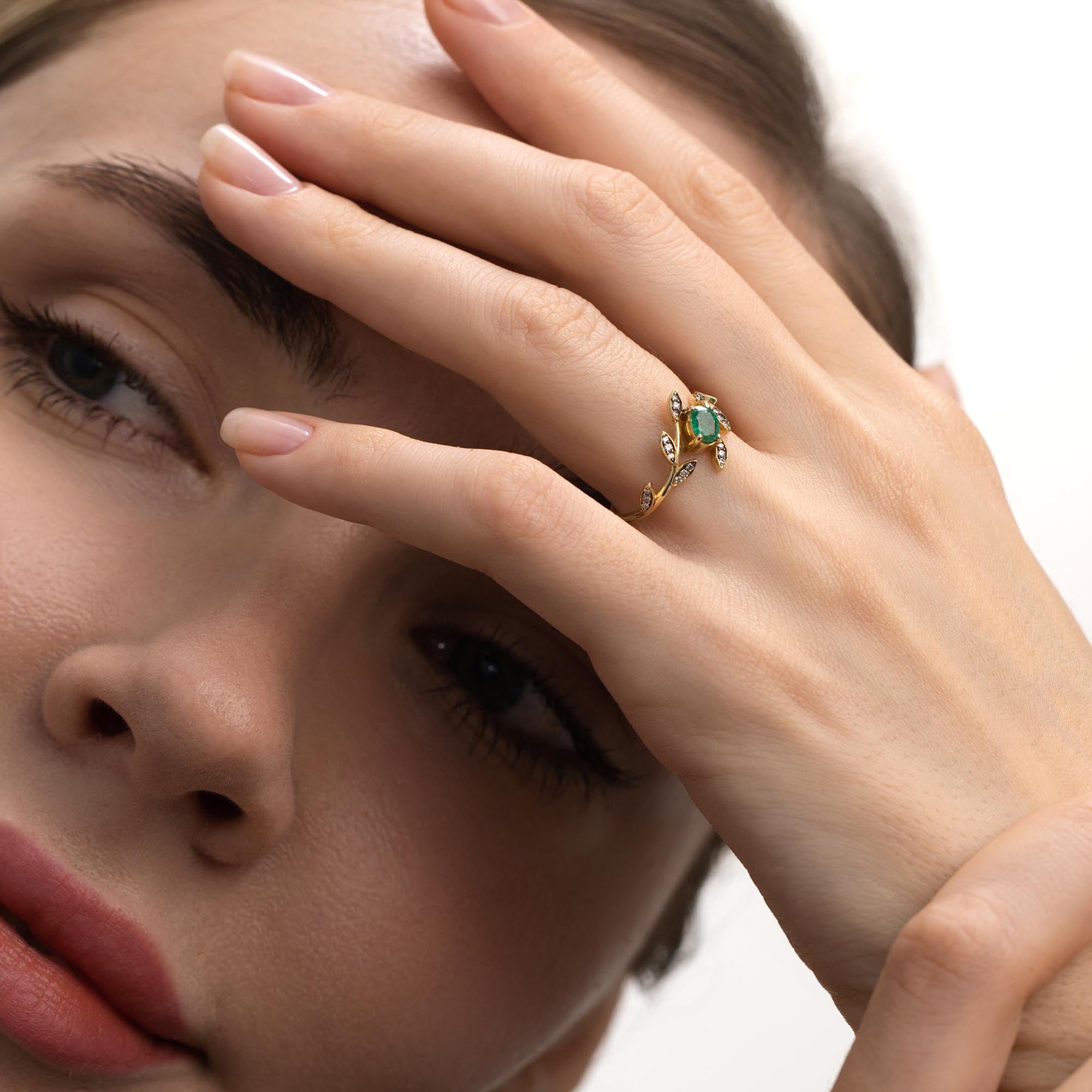 Liana Tektaş Zümrüt Yüzük