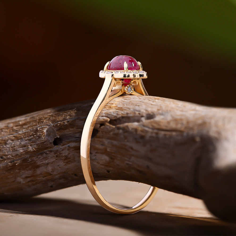 Pırlanta & Yakut Vintage Yüzük - RubyGlow