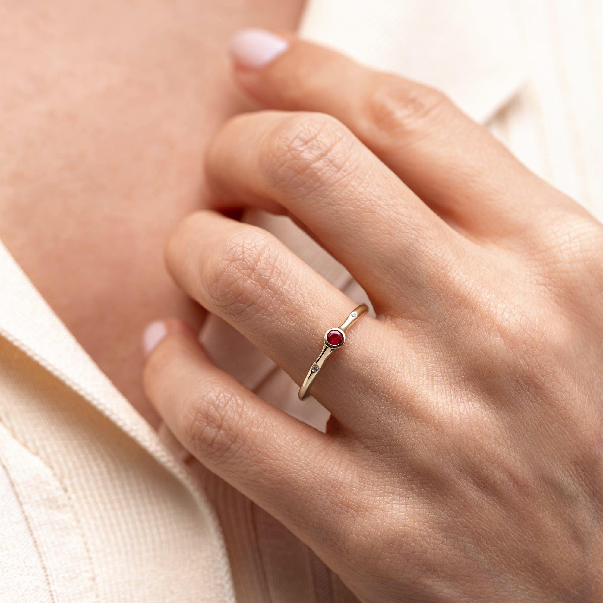 Red Luce Yakut Yüzük