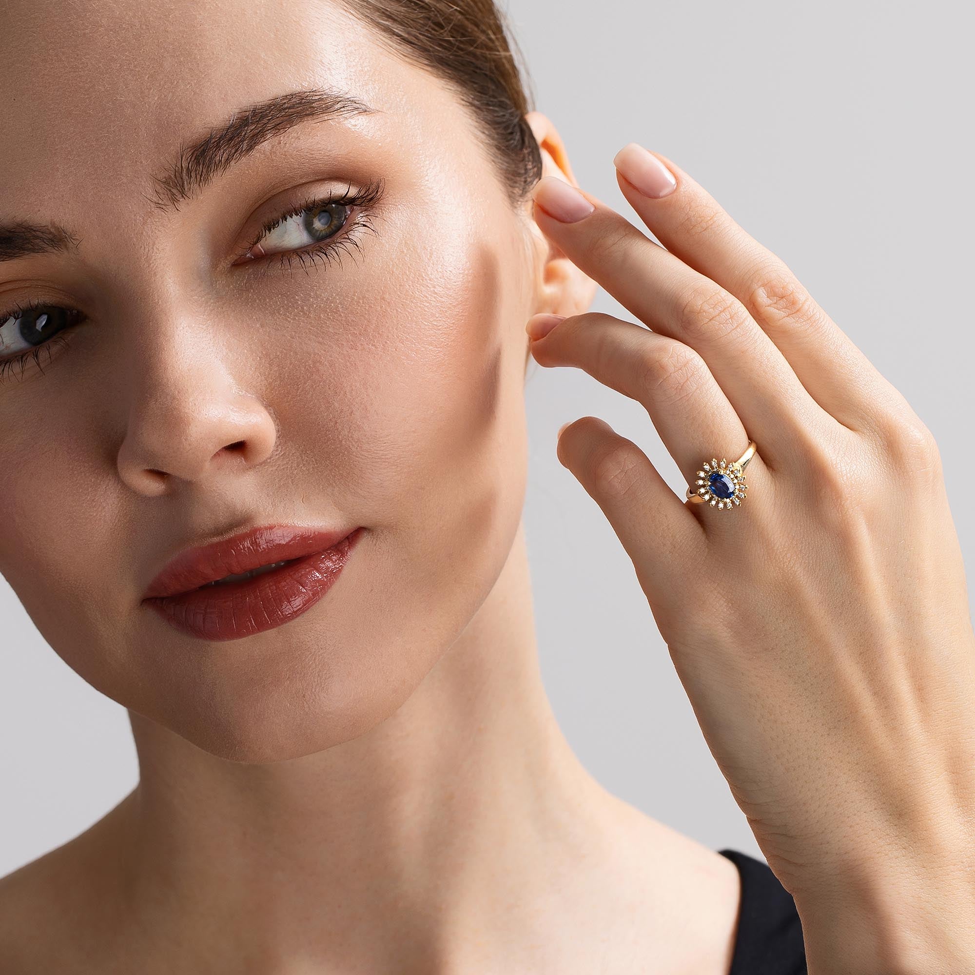 Velvet Sky Pırlanta Safir Yüzük