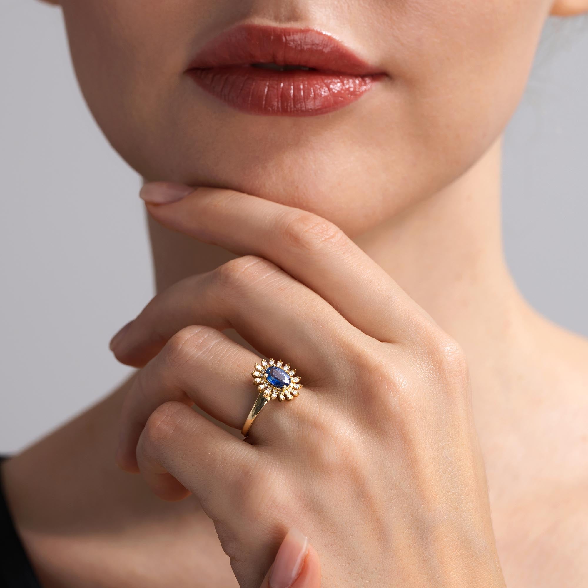 Velvet Sky Pırlanta Safir Yüzük