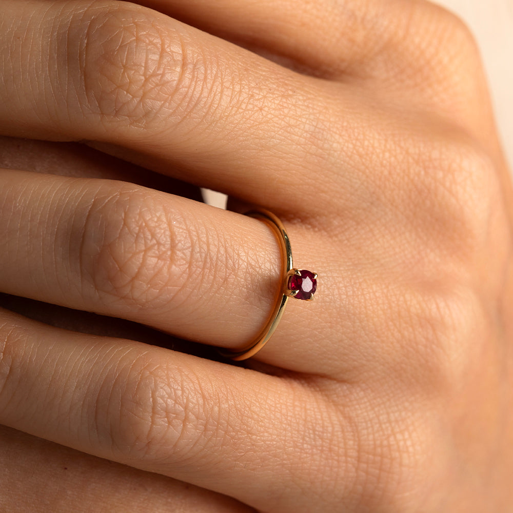 tektaş yakut yüzük