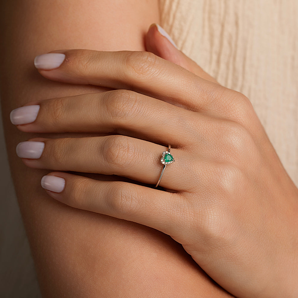 Kalp Kesim Zümrüt Yüzük