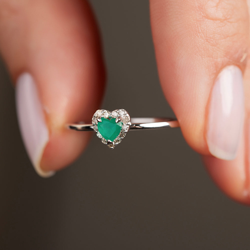 Kalp Kesim Zümrüt Yüzük