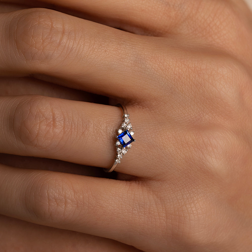 Pırlantalı Tektaş Safir Vintage Yüzük