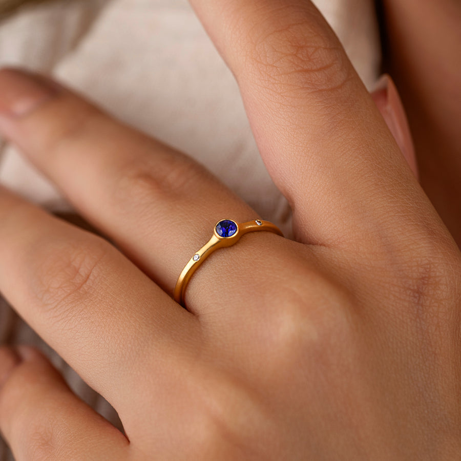 Luce Safir Yüzük
