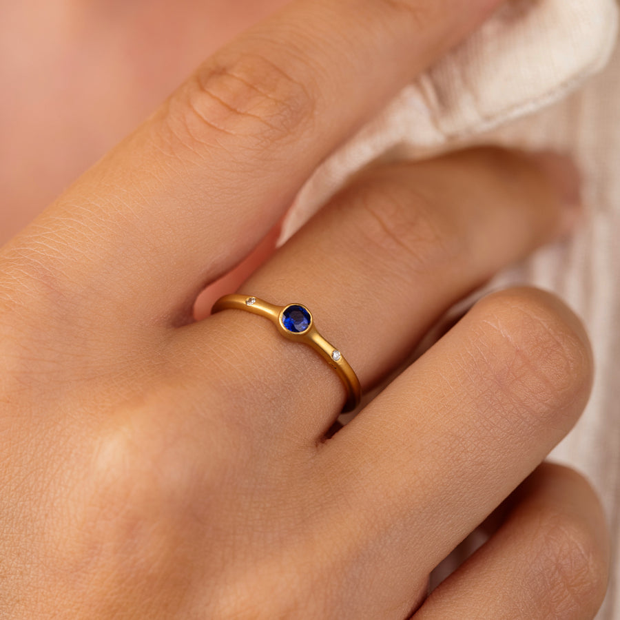 Luce Safir Yüzük