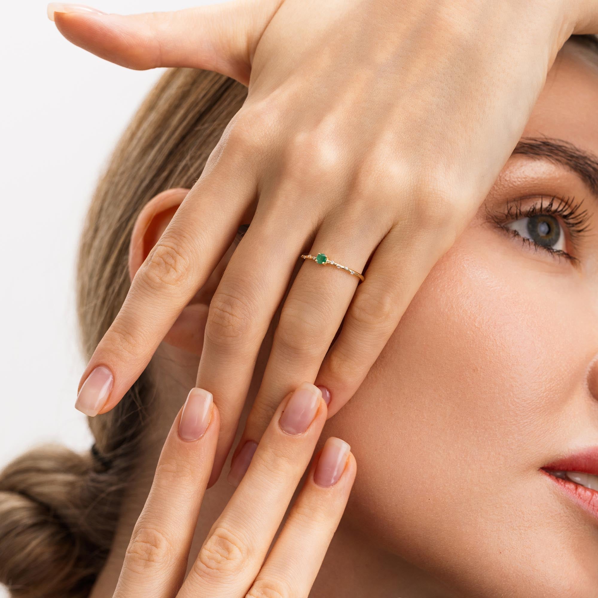 Nira Pırlanta Zümrüt Yüzük