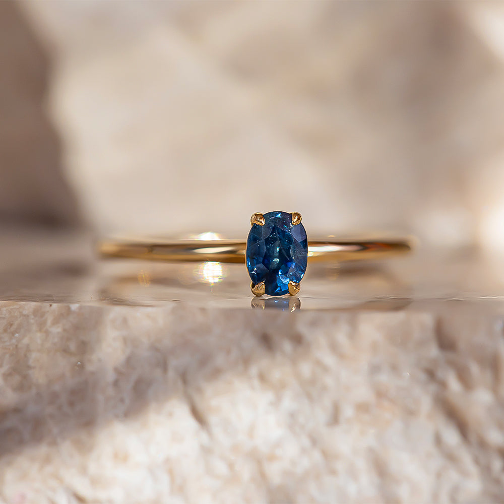 Mare Tektaş Safir Yüzük