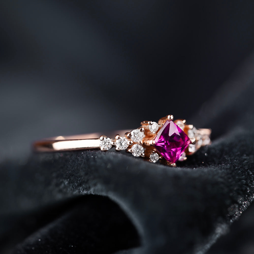 Pırlantalı & Kare Kesim Yakut Vintage Yüzük