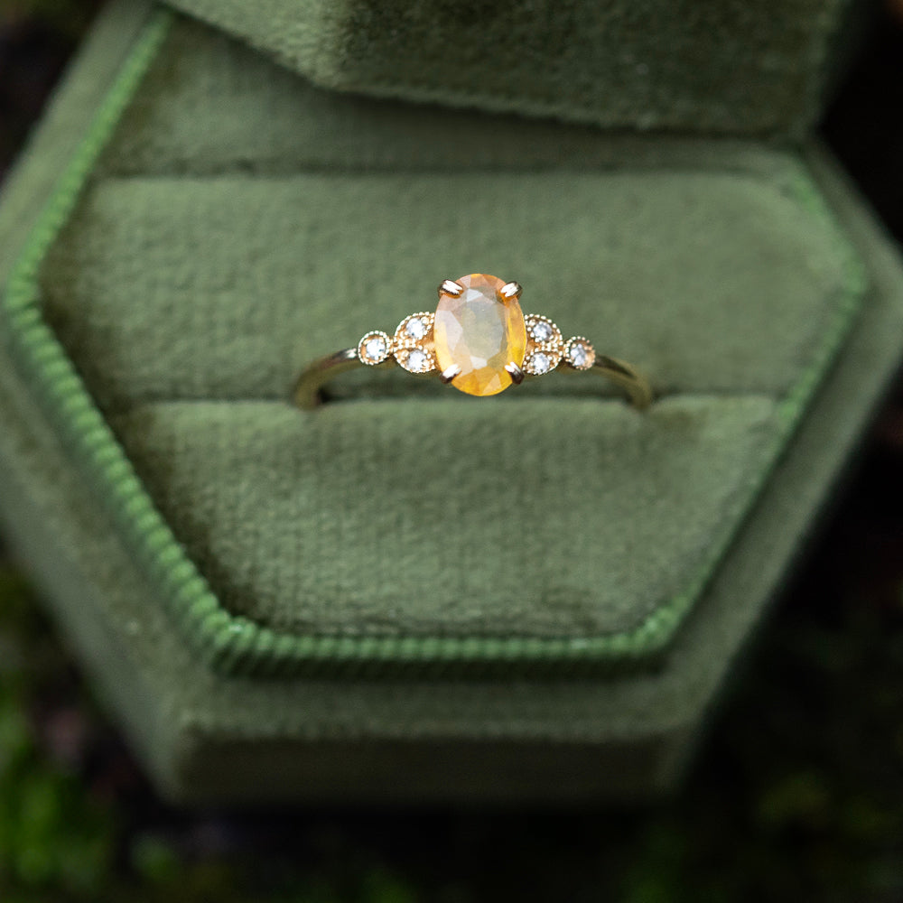 Pırlanta & Sarı Safir Tektaş Vintage Yüzük