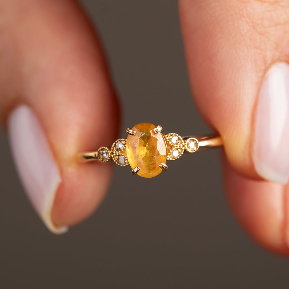 Pırlanta & Sarı Safir Tektaş Vintage Yüzük