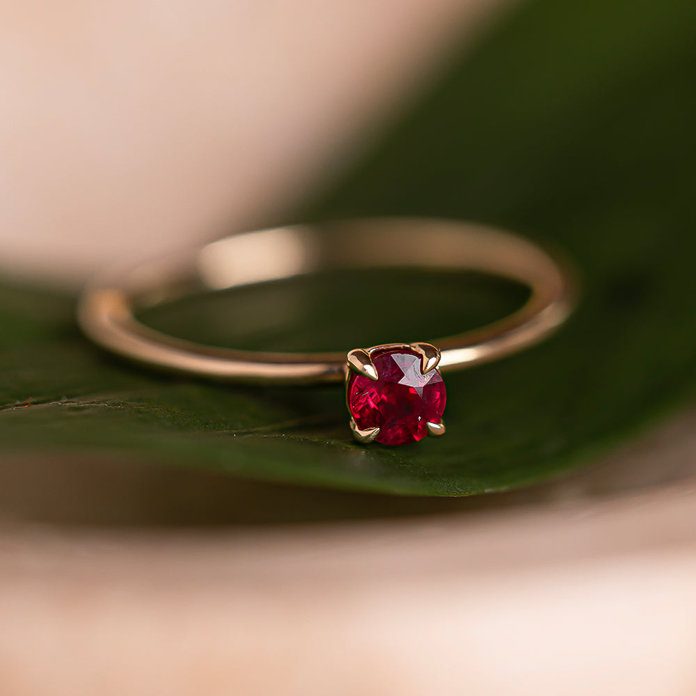 tektaş yakut yüzük