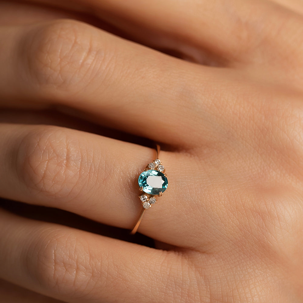 Pırlanta & Royal Blue Topaz Tektaş Vintage Yüzük