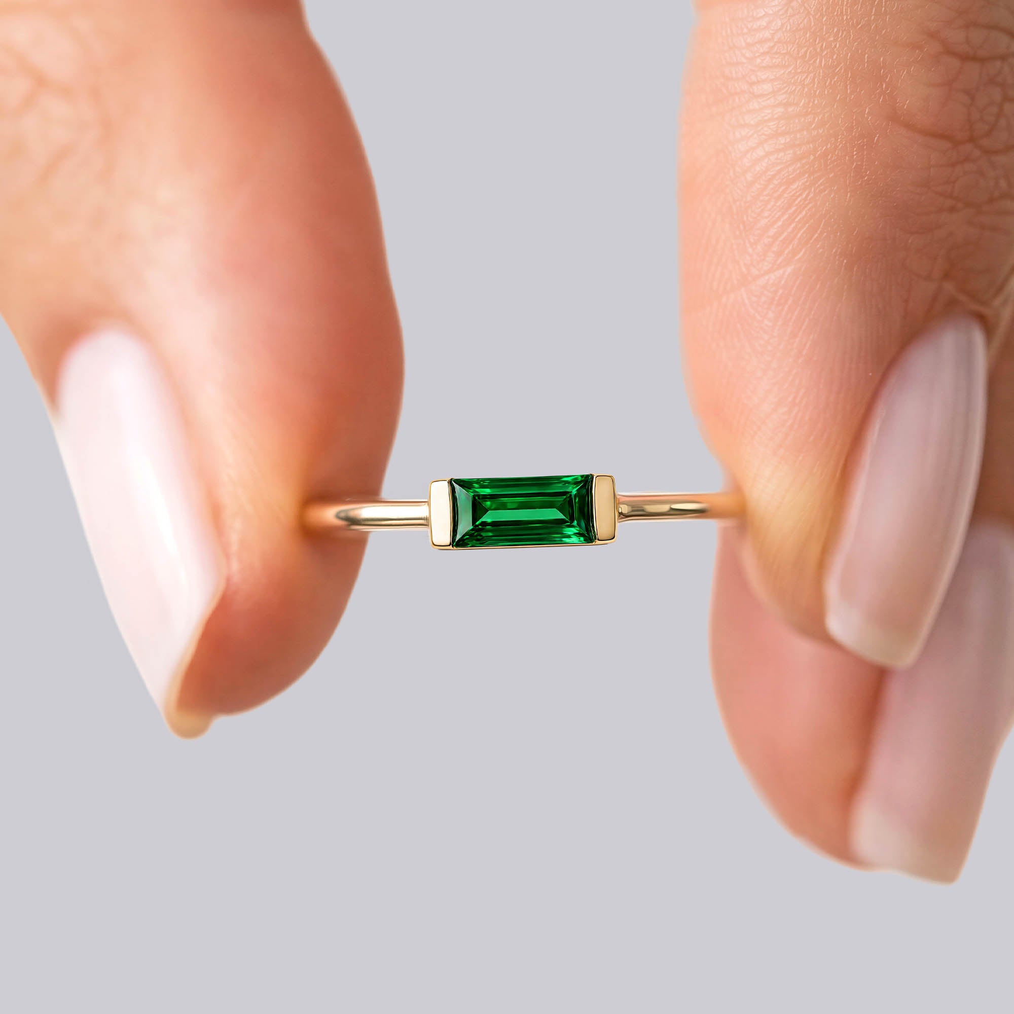 Edge Green Zümrüt Baget Yüzük