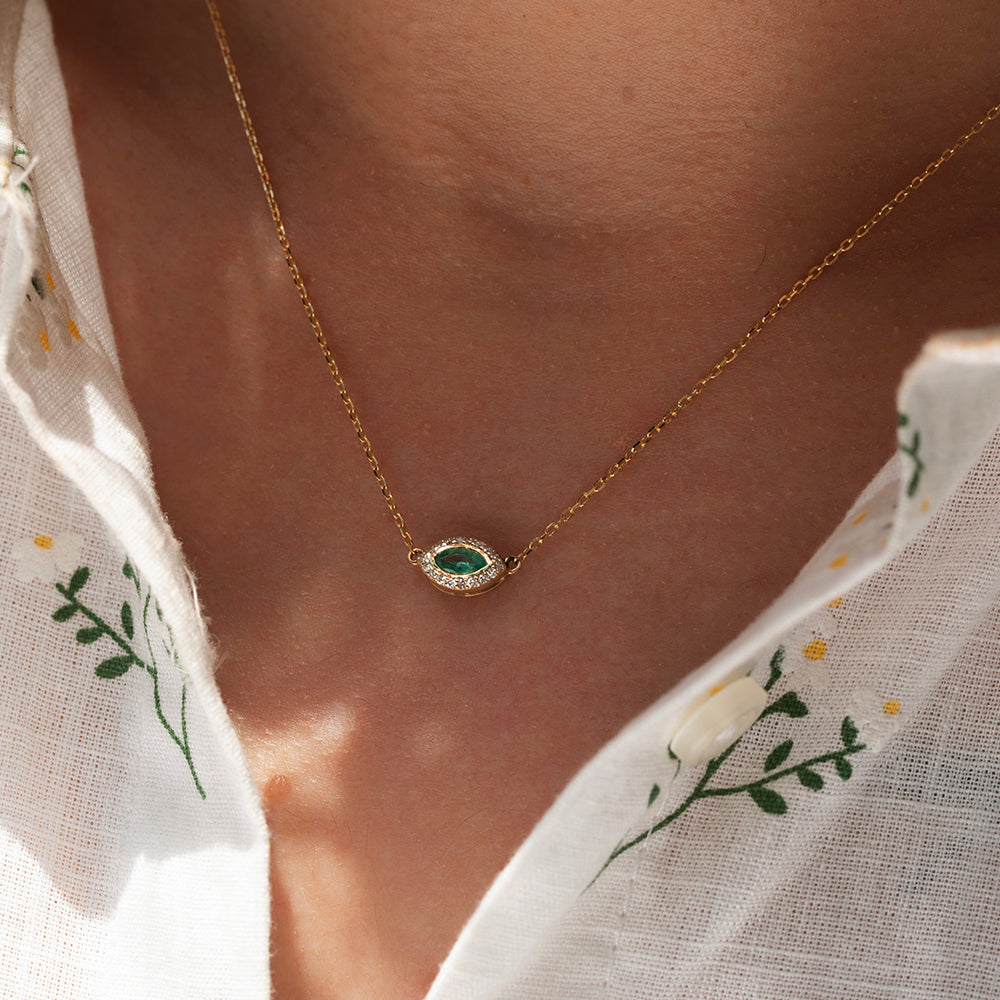 İsis Pırlanta Zümrüt Kolye 